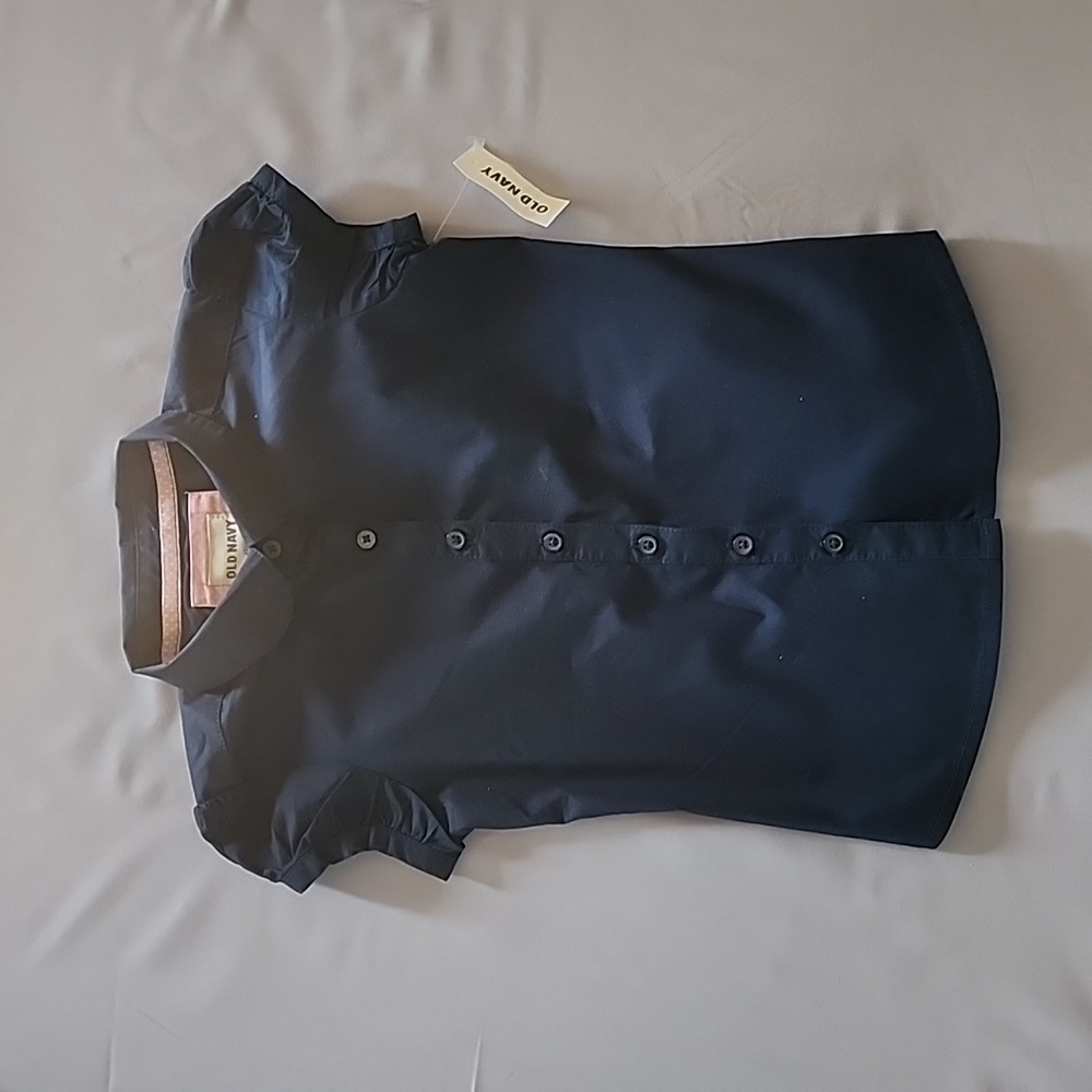Old Navy dark blue button-up shirt.           Size: X-small.